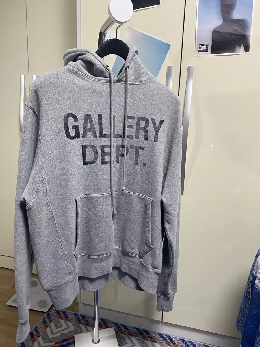 GalleryDepartment Hood L