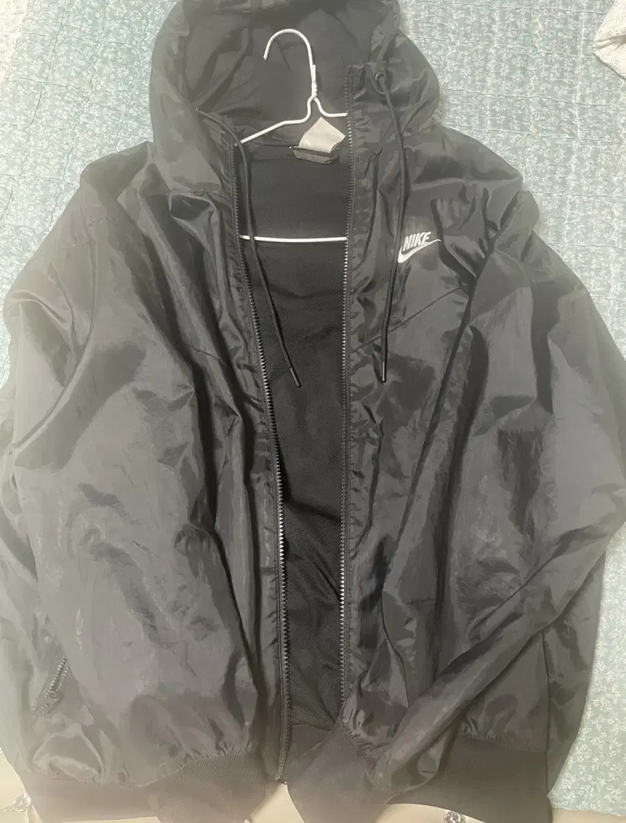 Nike Windrunner Windbreaker