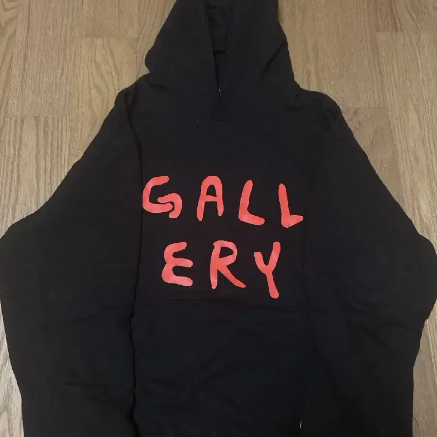 1011 gallery hoodie black L