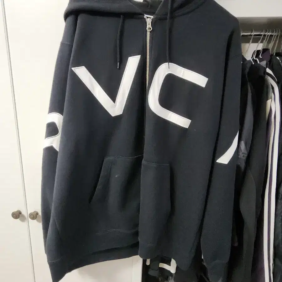 RVCA 후디 집업 L사이즈