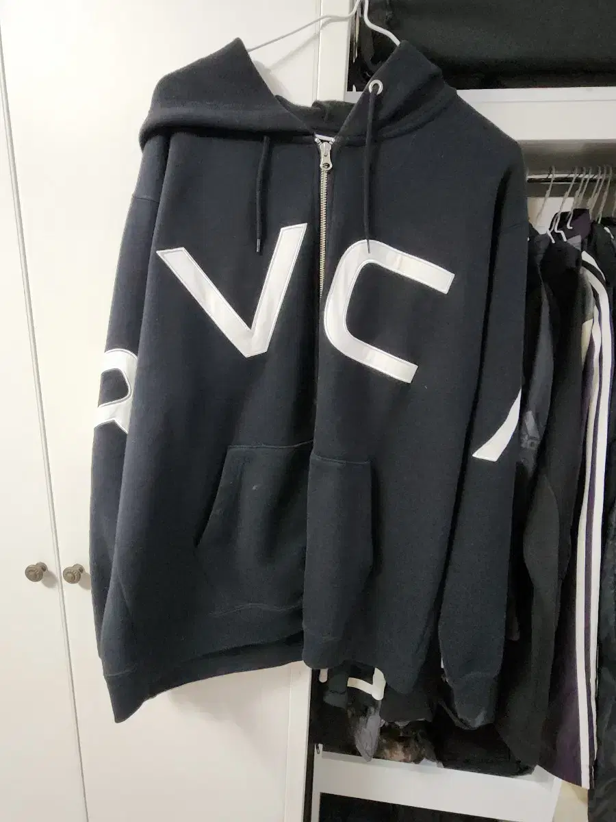 RVCA 후디 집업 L사이즈