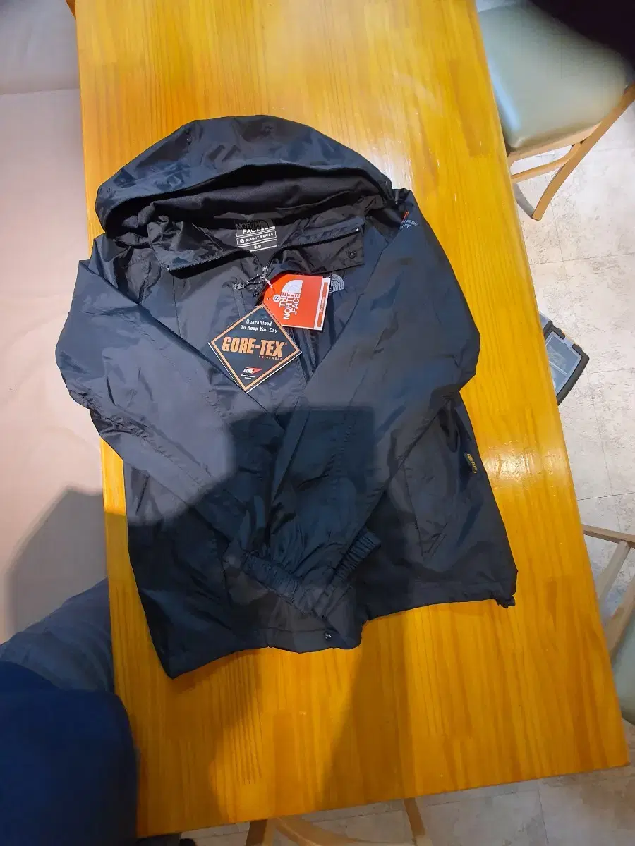 The North Face 2ni1 Gore-Tex New Products