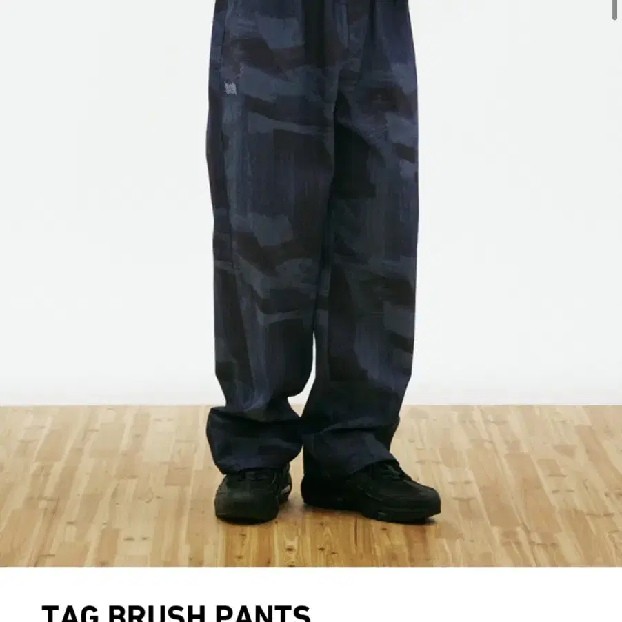 브라운브레스 L TAG BRUSH PANTS - INDIGO