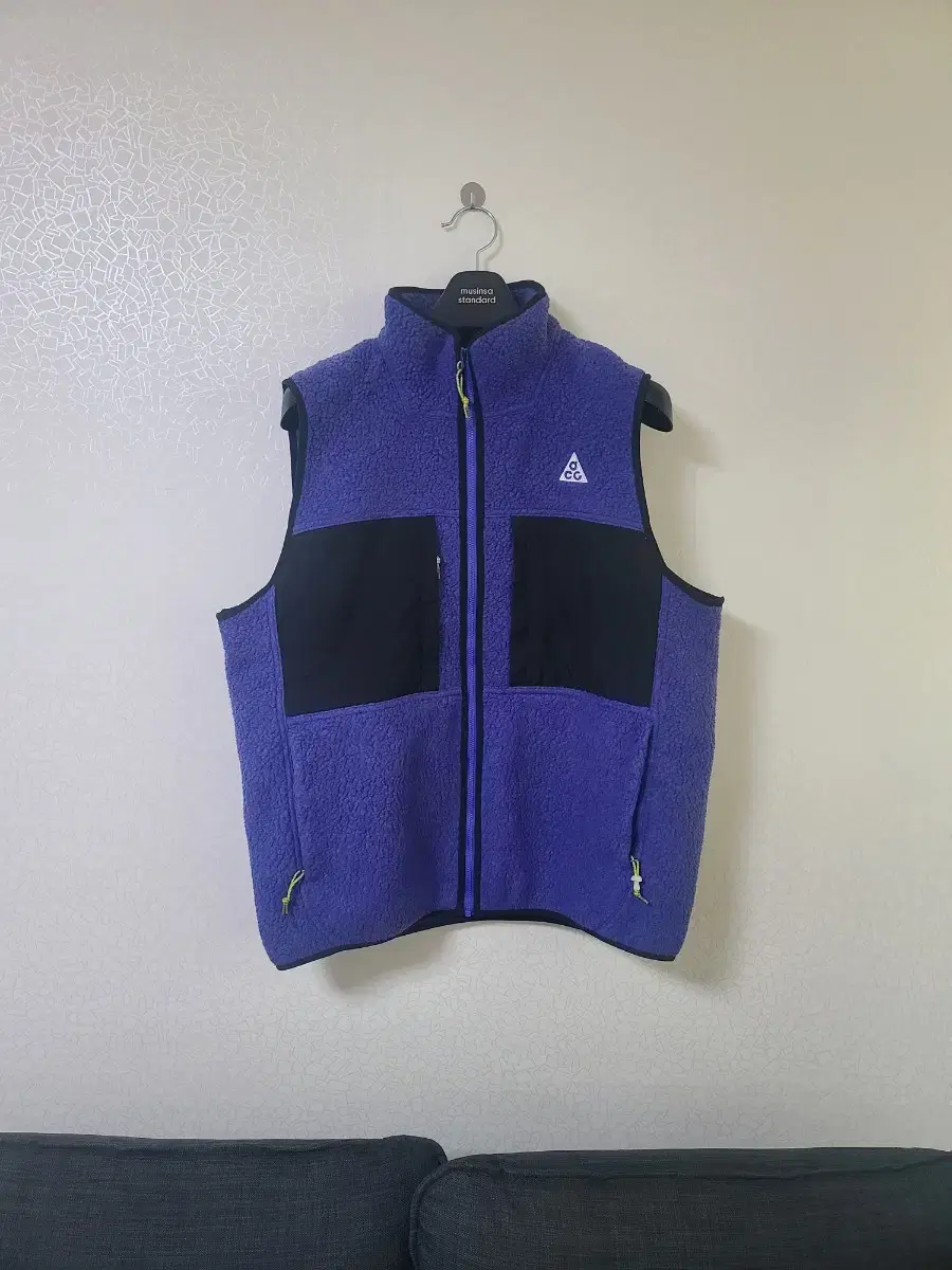 Nike ACG Acticwolf Vest L New