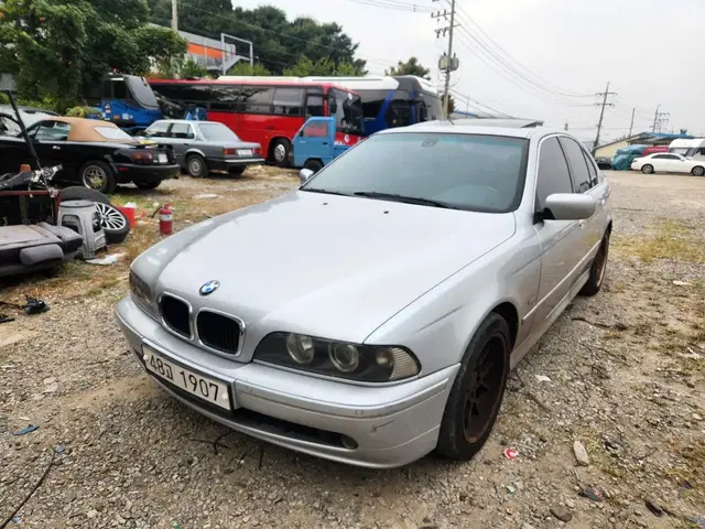 bmw e39 520i 03션 파이널버젼 풀옵션 230만원 판매합니다