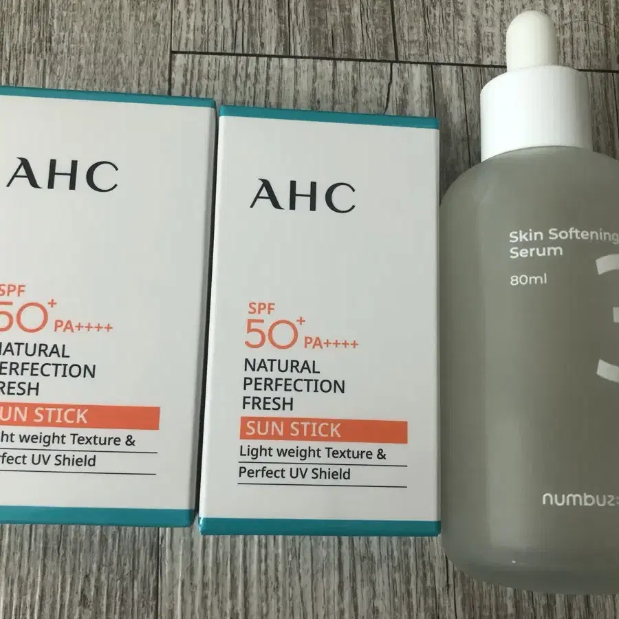 AHC 썬스틱 17g 2개+넘버즈인 3번 세럼 80ml 일괄