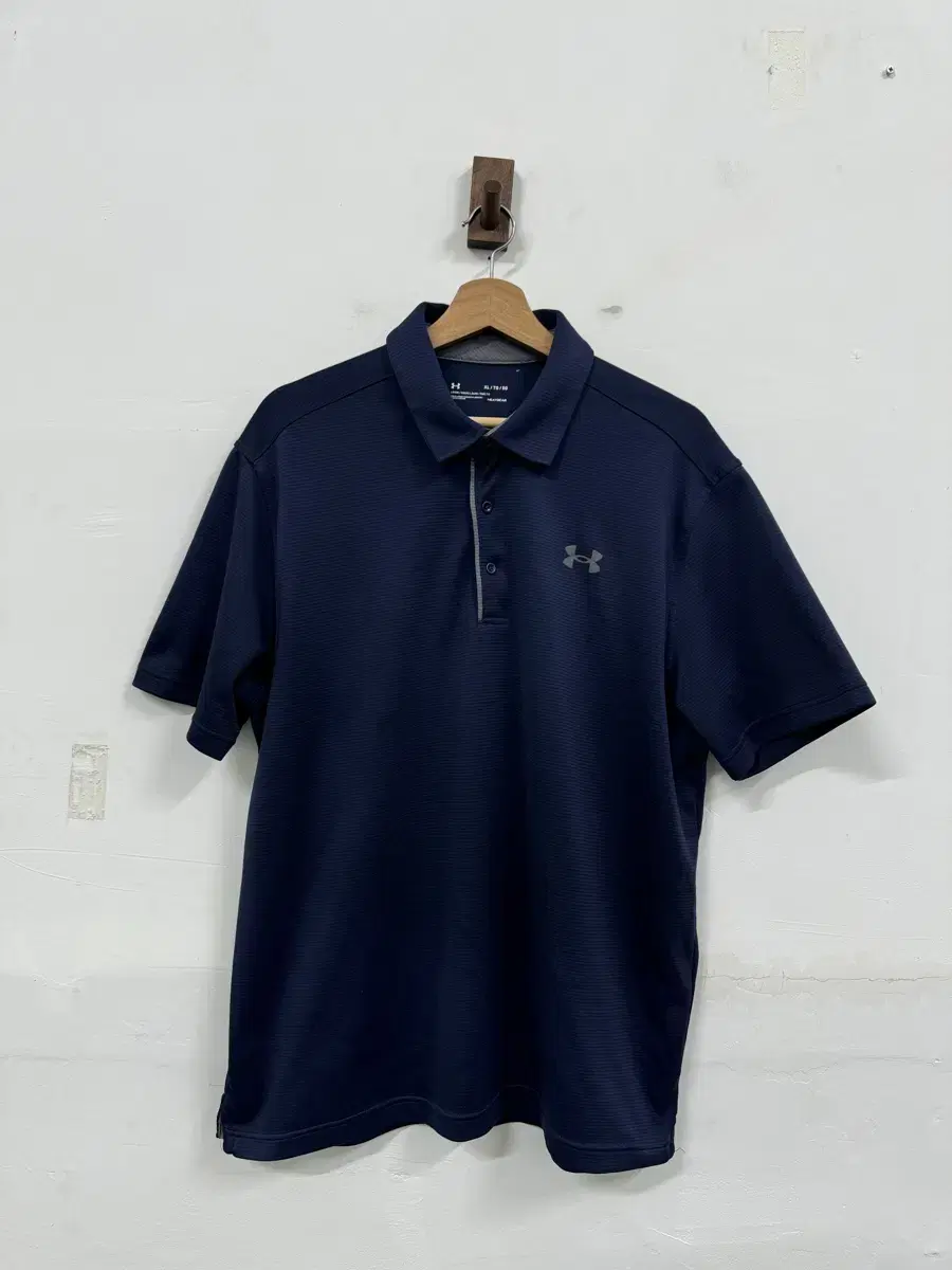 (XL) Under Armour Functional Short Sleeve Karati