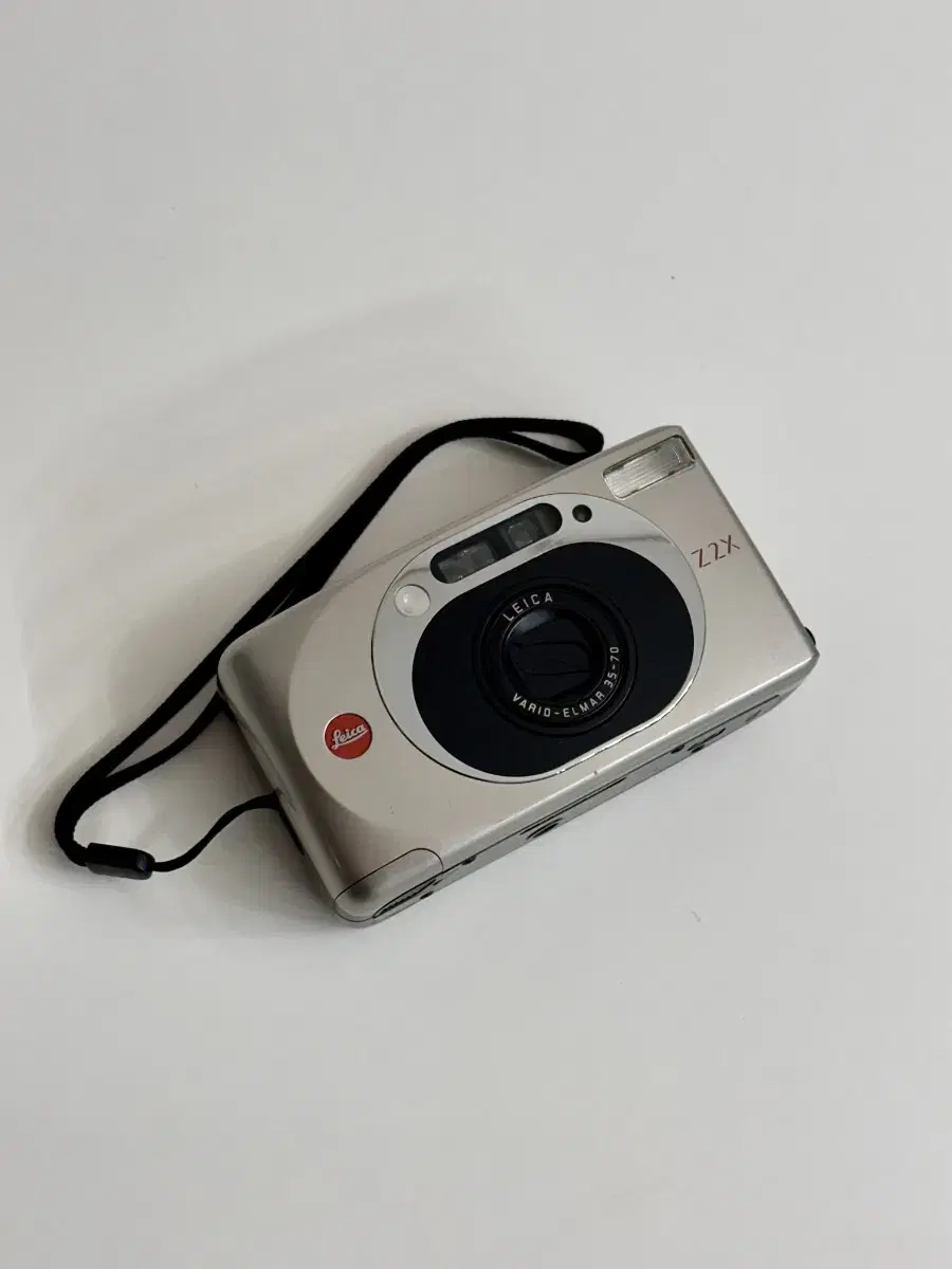 라이카 LEICA Z2X 최상급 필름카메라 판매합니다.