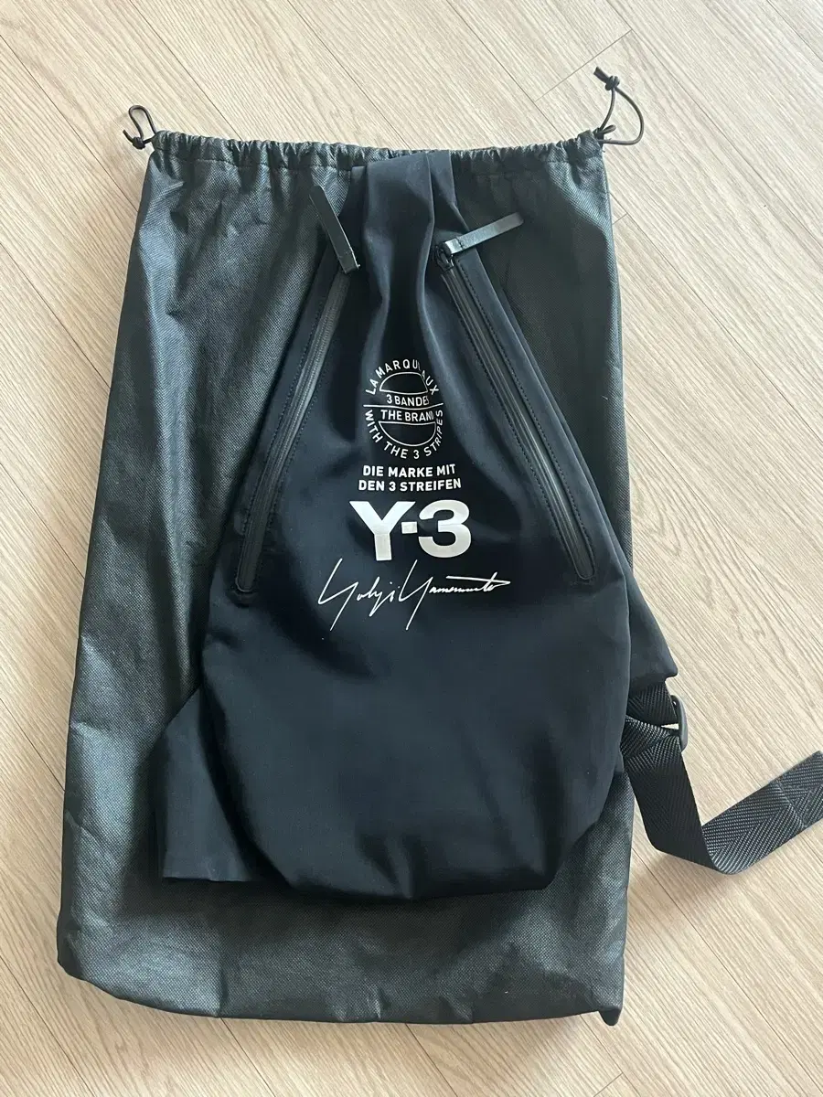 Y-3 슬링백