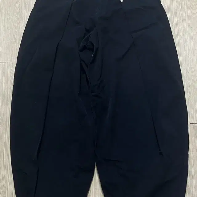 Soft Suede Twill Balloon Pants BlACK [1]