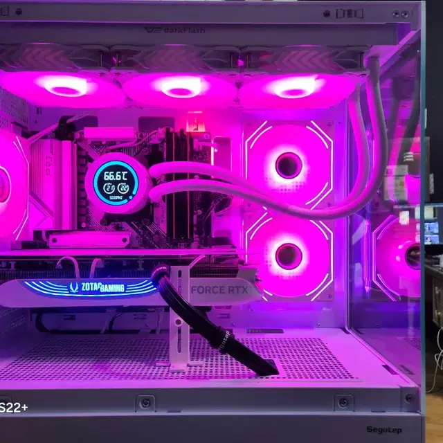 7800X3D RTX4080SUPER 게이밍 컴퓨터