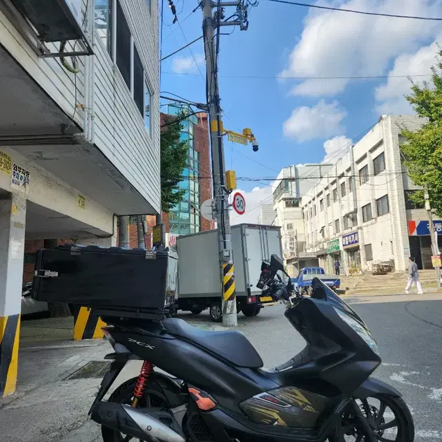 pcx125 / 19년형 / 8.6만Km / 알탑셋팅 팝니다