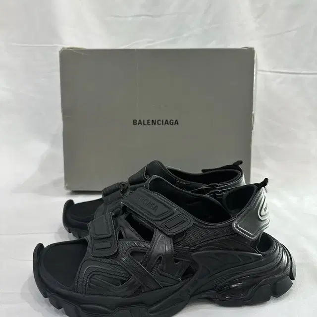 [41] Balenciaga 발렌시아가 남성 트랙 스니커즈 샌들 블랙