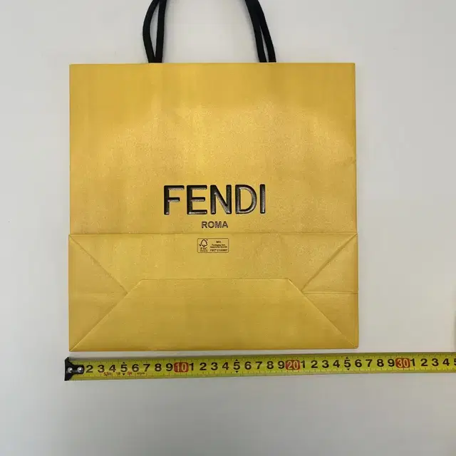 FENDI 펜디 쇼핑백 20cm x 25cm