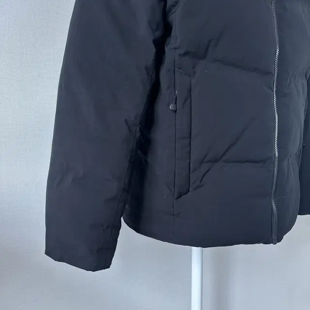 The North Face 노스페이스 드라이벤트 덕다운 패딩 블랙 (L)