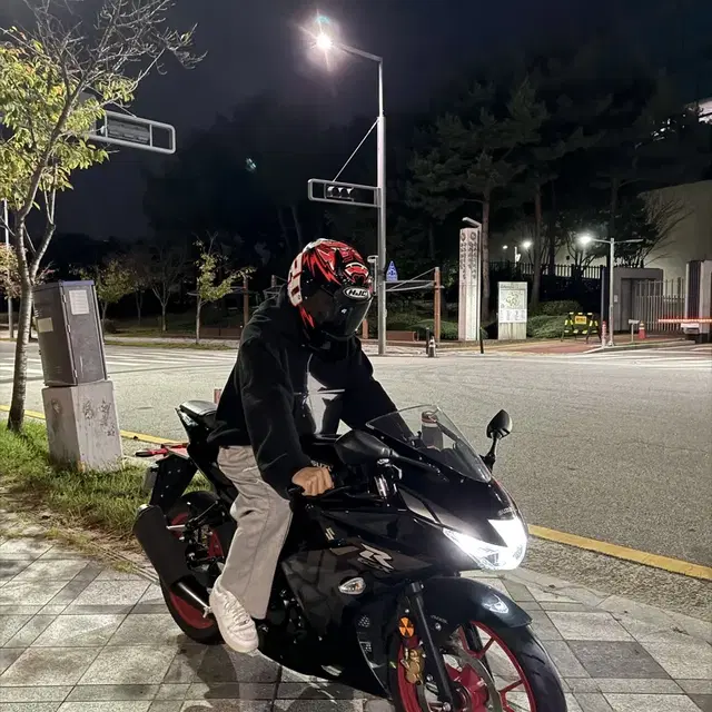 SUZUKI GSX-R125 23년식 신차급