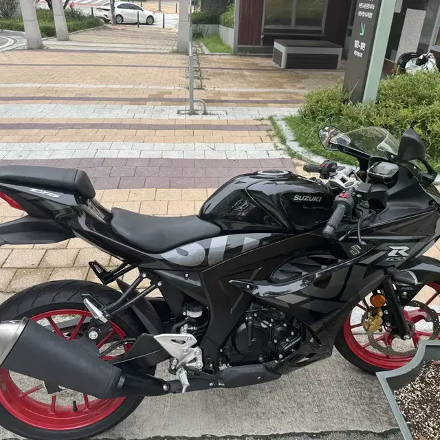 SUZUKI GSX-R125 23년식 신차급