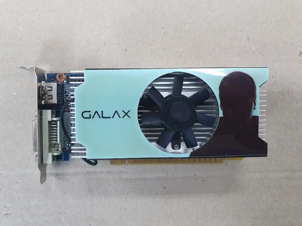 지포스 GTX750TI LP 1GB 슬림PC용 팝니다