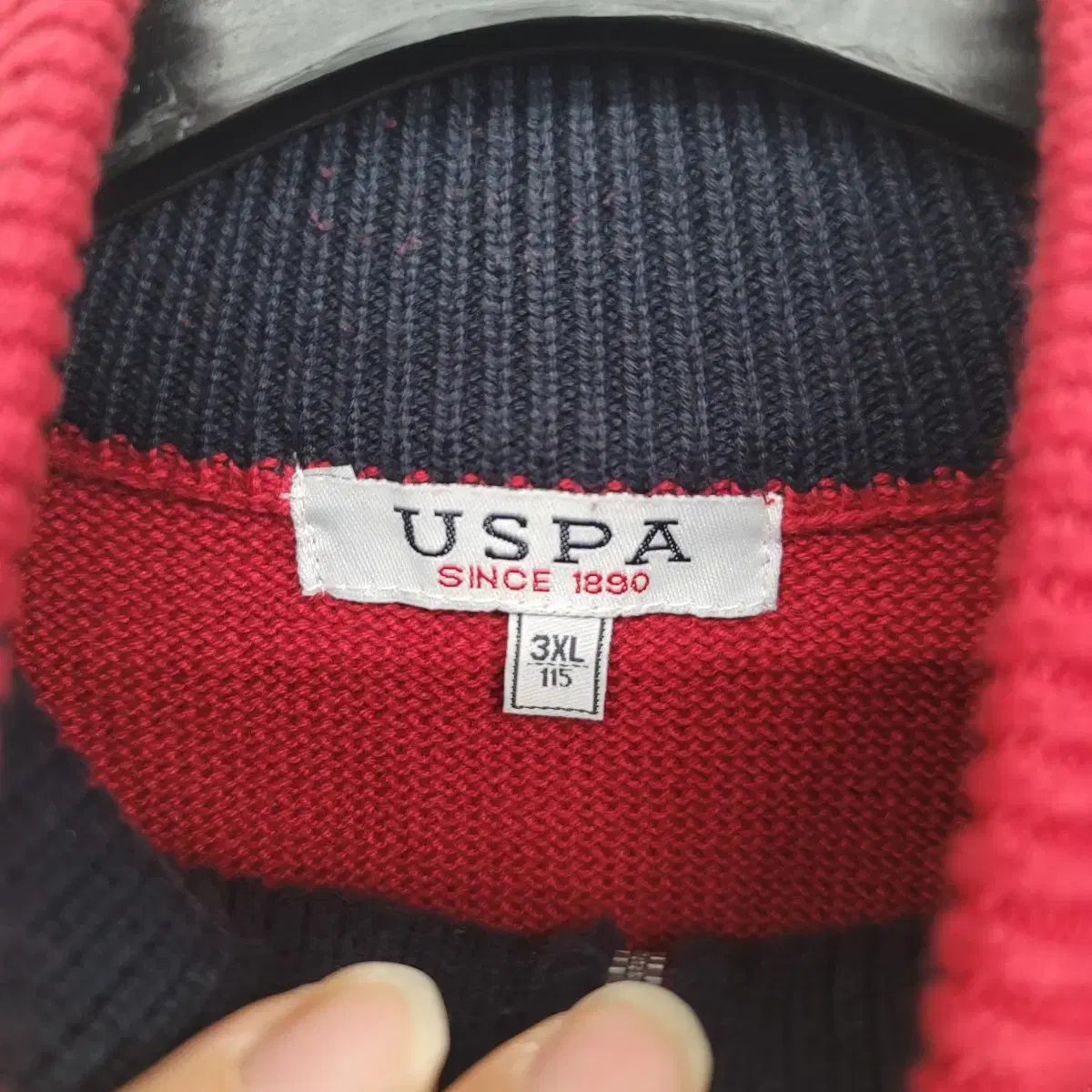 [110/XXL] USPA 반집업 배색 니트