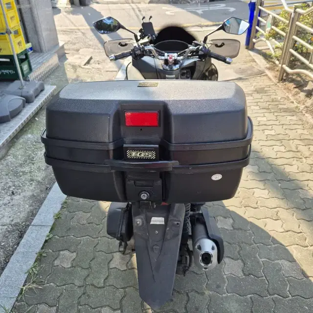 22년식 pcx125 팝니다