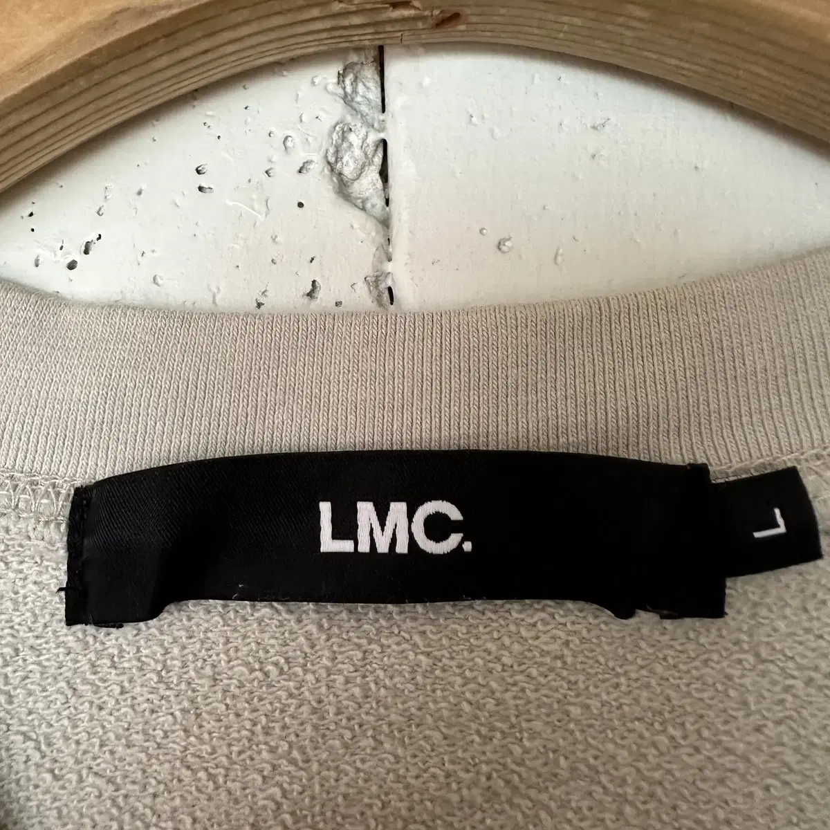 L LMC 맨투맨