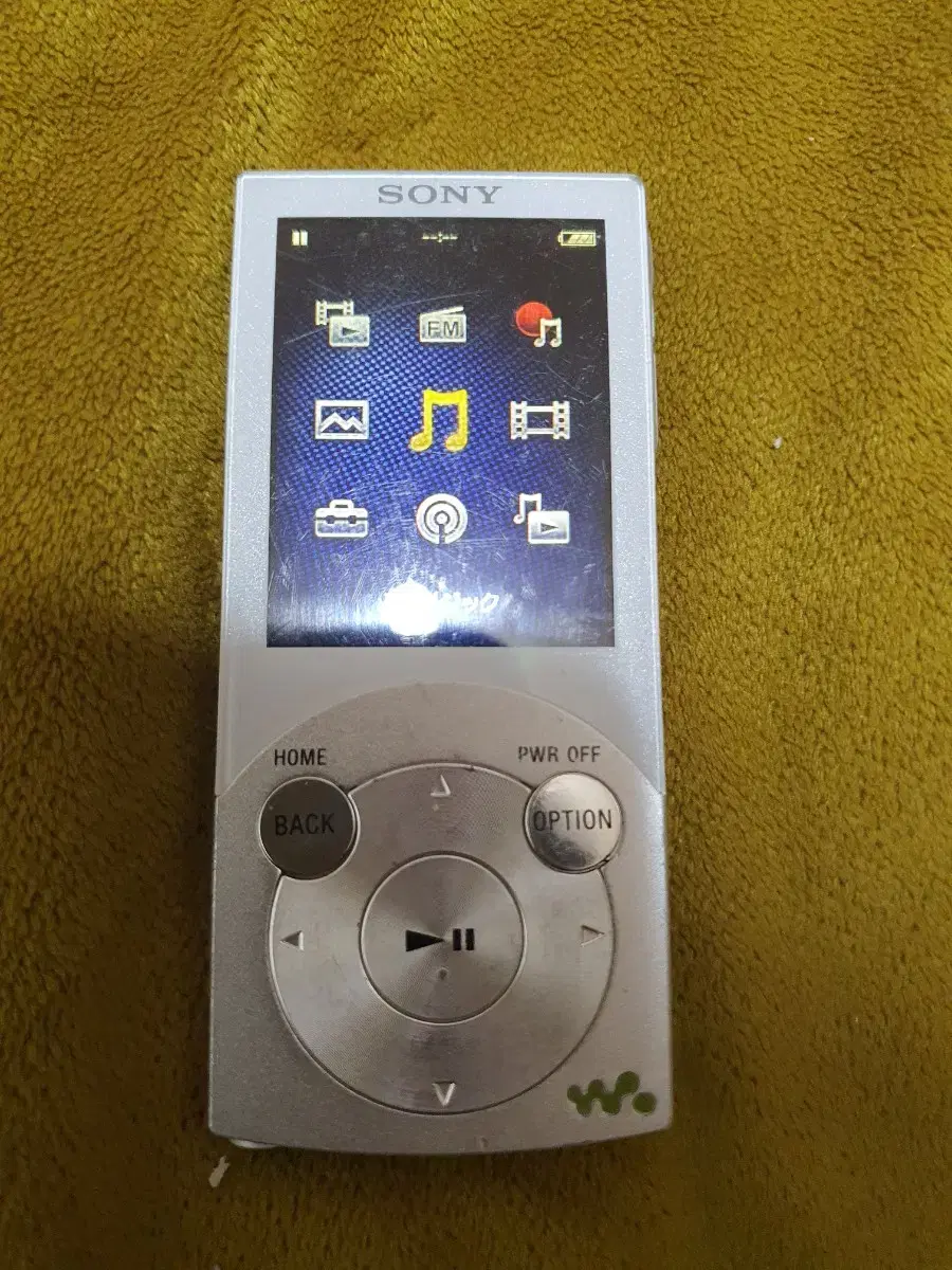 작동품) sony 소니 mp3플레이어 8기가.