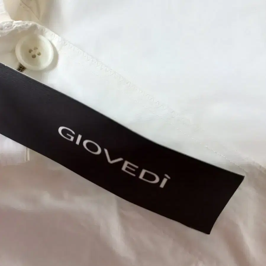 GIOVEDI  66