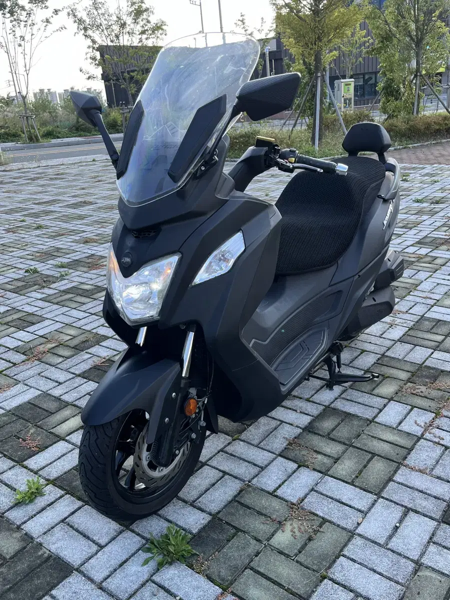 20년식 조이맥스Z 300