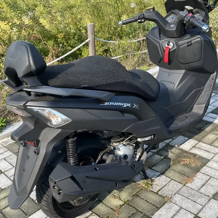 20년식 조이맥스Z 300