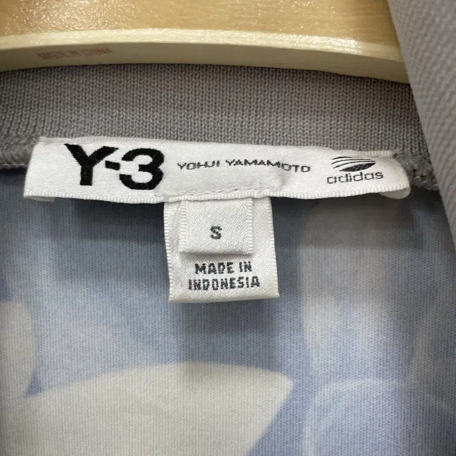 y-3 플라워 트랙탑 s 55