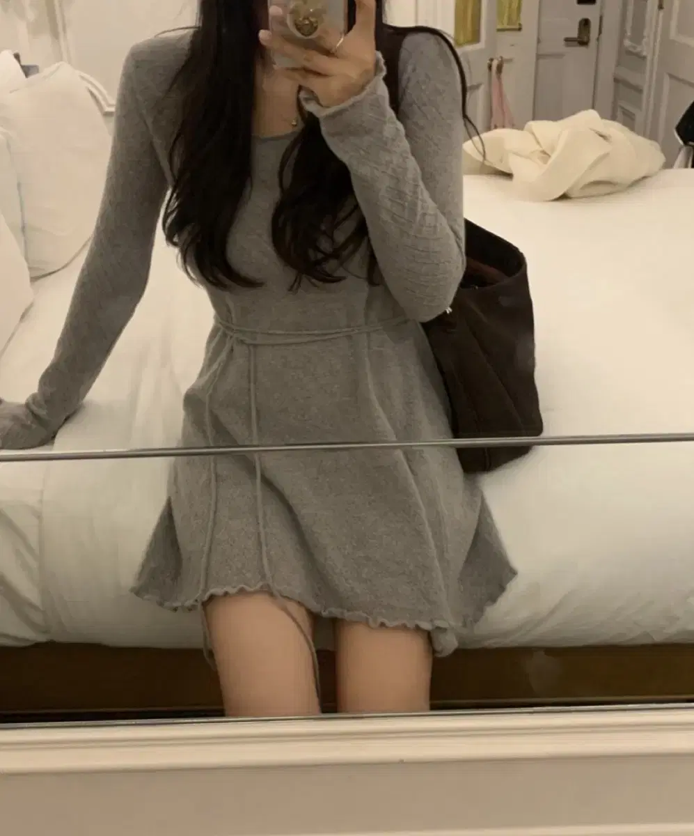 (새제품) 샵리즈 eyelet knit dress 아일렛 니트 드레스 그