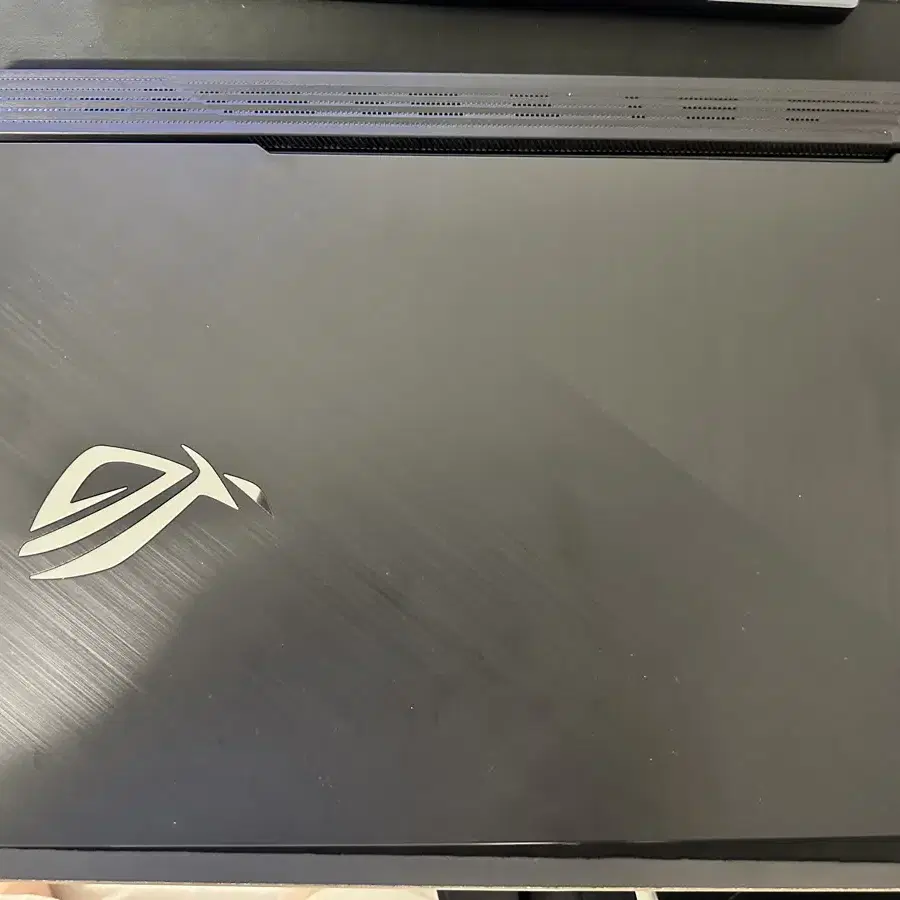 Asus 로그 G713G 팝니다(하자&부품용)