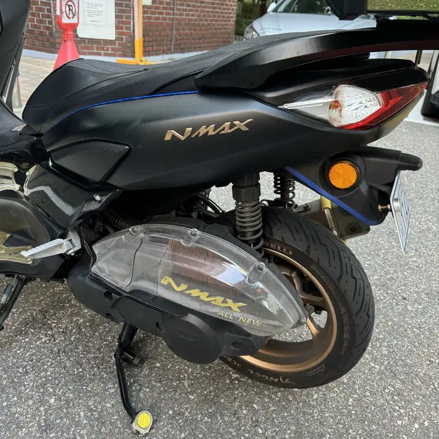 Nmax125