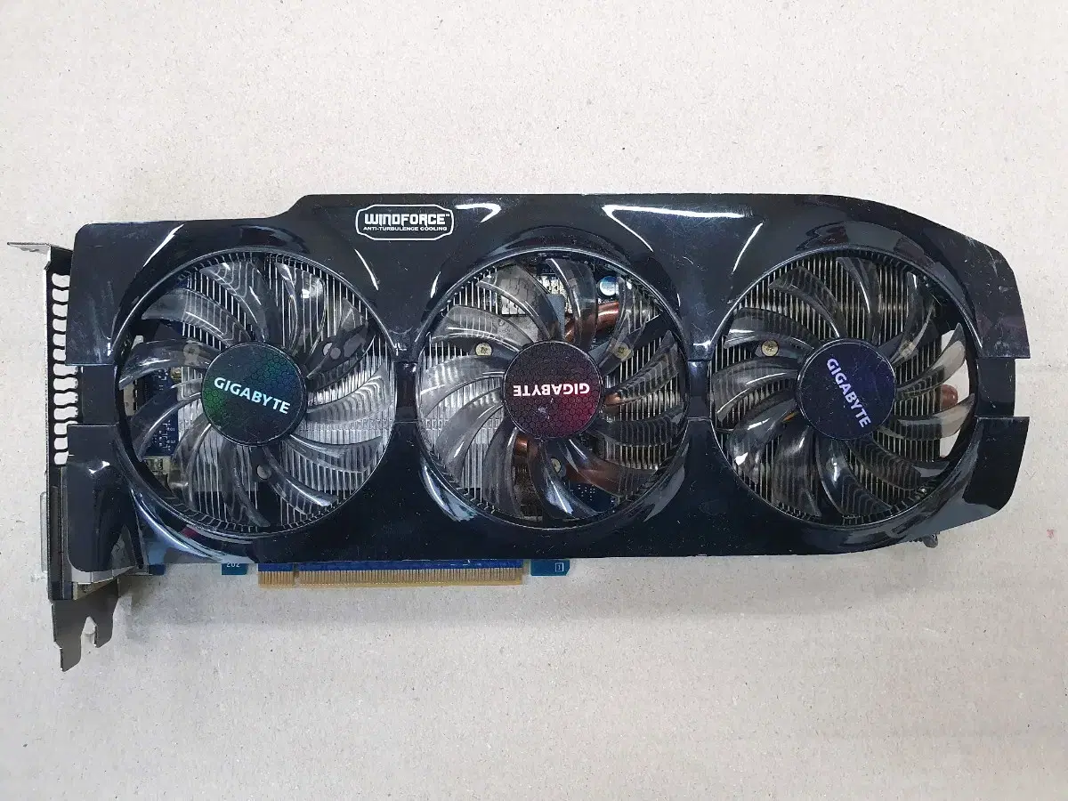 지포스 GTX680 2GB 팝니다