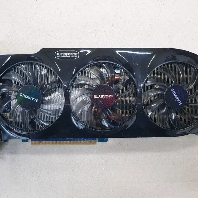 지포스 GTX680 2GB 팝니다