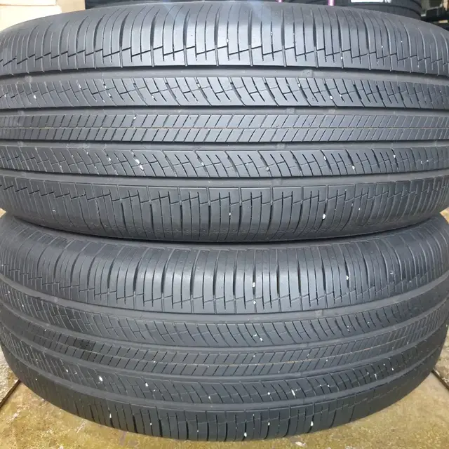 중고타이어 넥센 로디안GTX 235/65R 17 104H