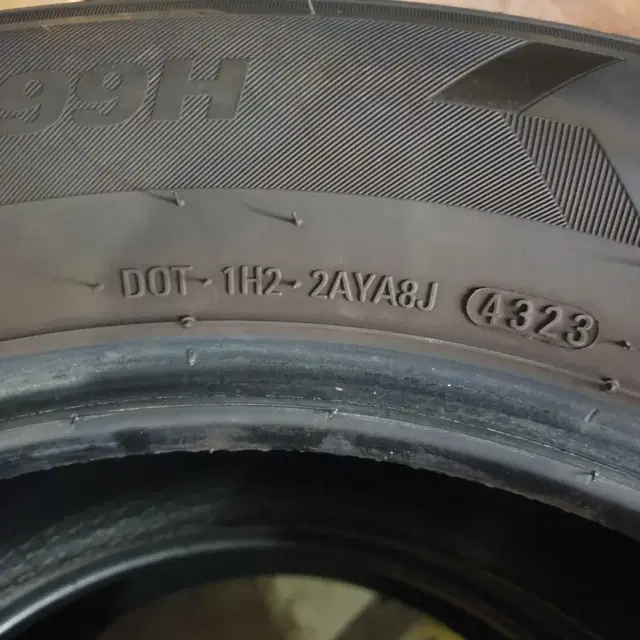 중고타이어 금호 솔루스TA21 225/60R 17 99H 2본세트