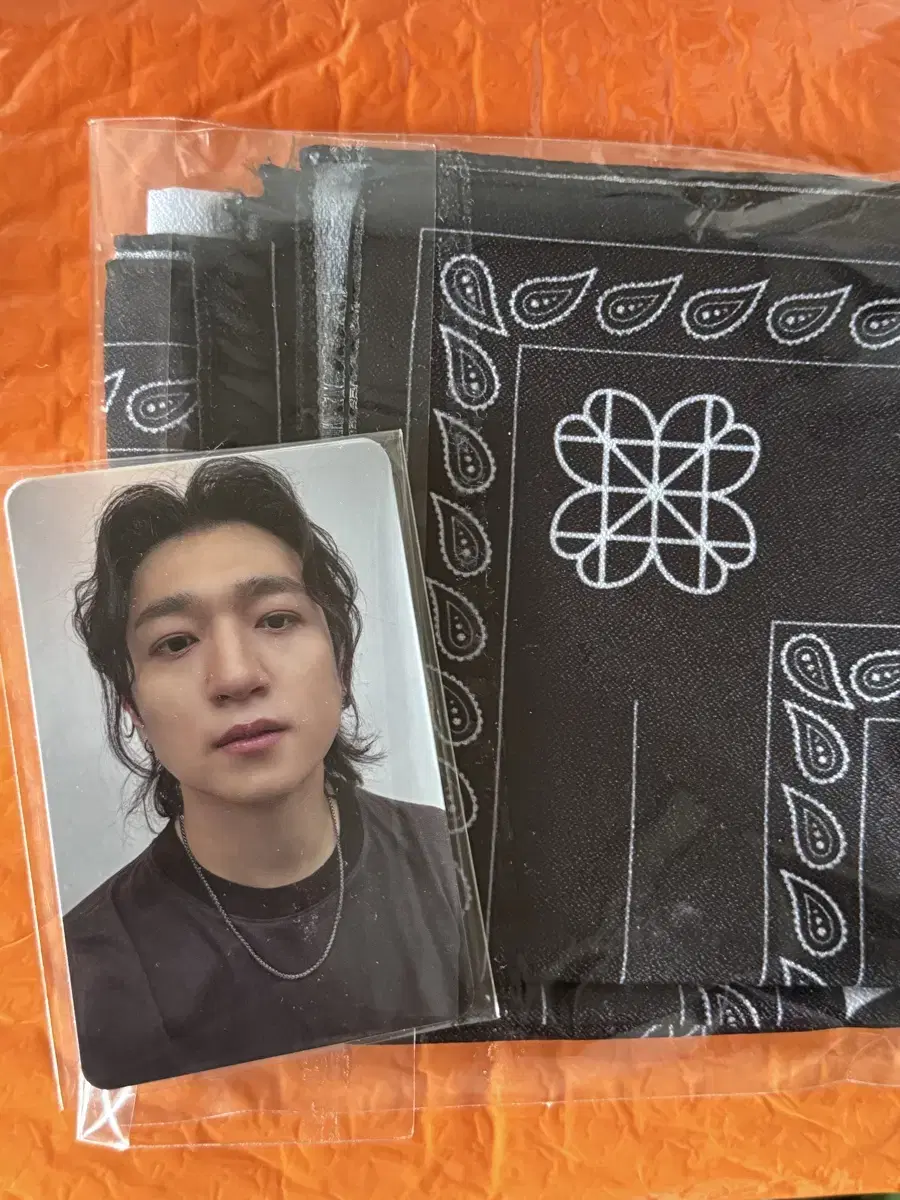 Day 6 Forever Young Jungkorn photocard vahn