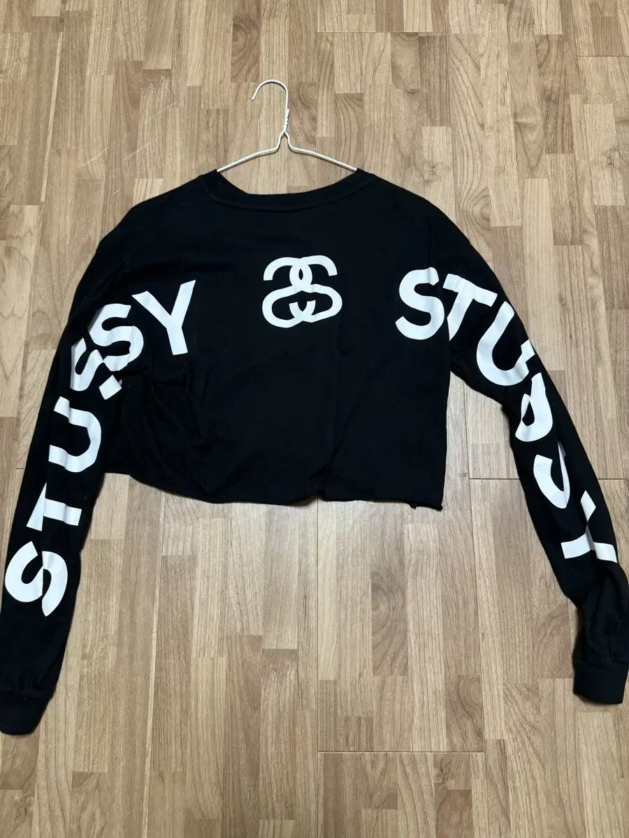 스투시 우먼 긴팔 크롭티 stussy