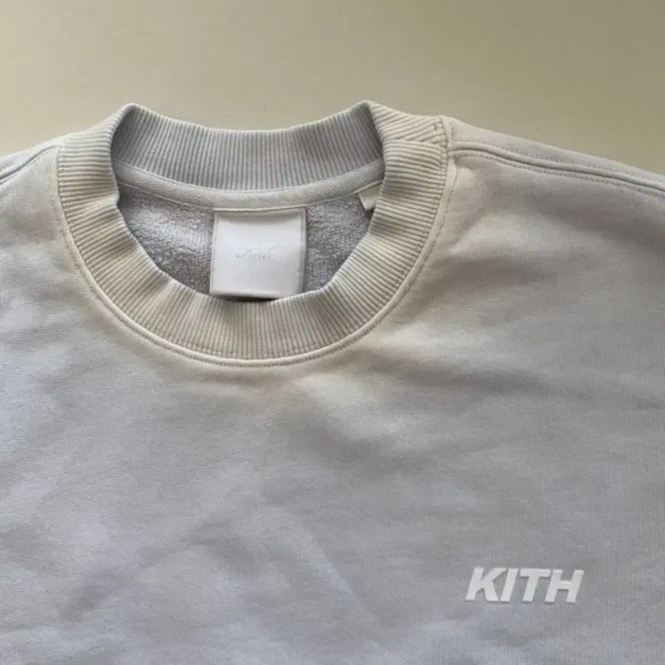 kith asher crewneck 맨투맨