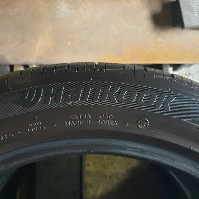 중고타이어 한국 키너지EX 245/45R 18 100V 2본세트