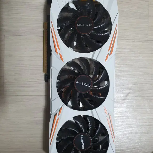 gtx1080ti 11gb팝니다.