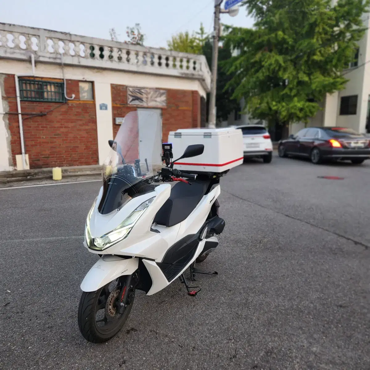 Pcx abs 23년식 9900km 배달세팅