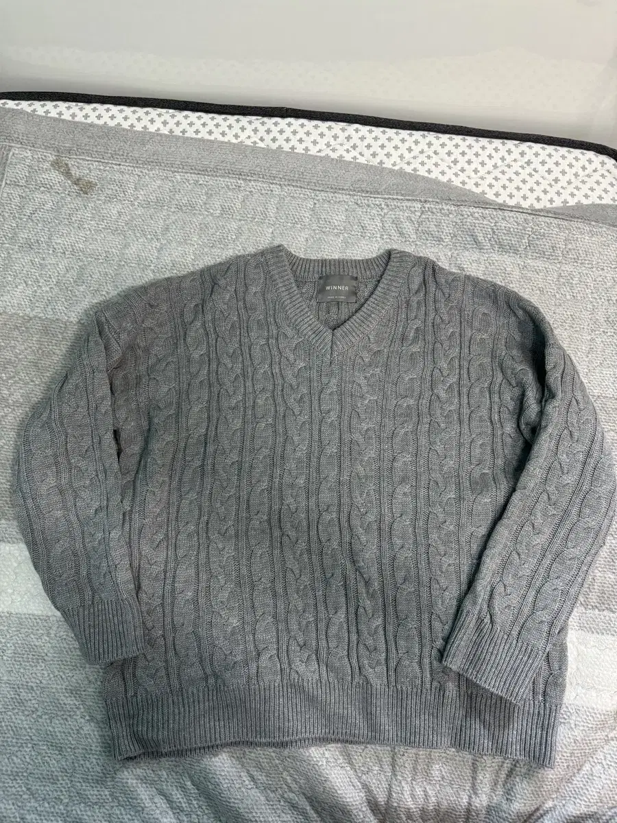 Big Size Shopping Mall Okane Knit