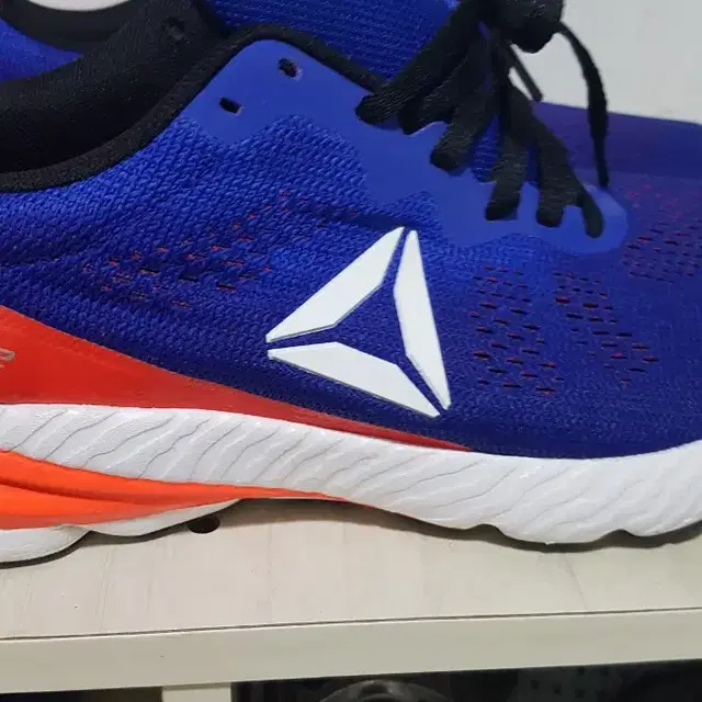 택포 280~285 S급 REEBOK RD-2 초경량 다목적 쿠션화!