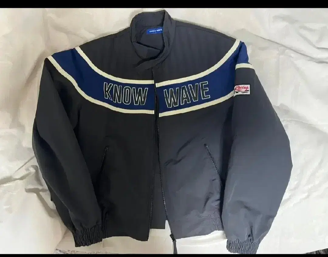 Nowave Jacket