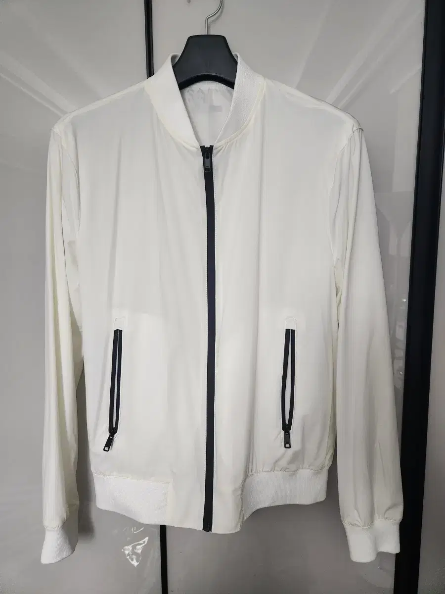 Zara Windbreaker Jumper 100-103