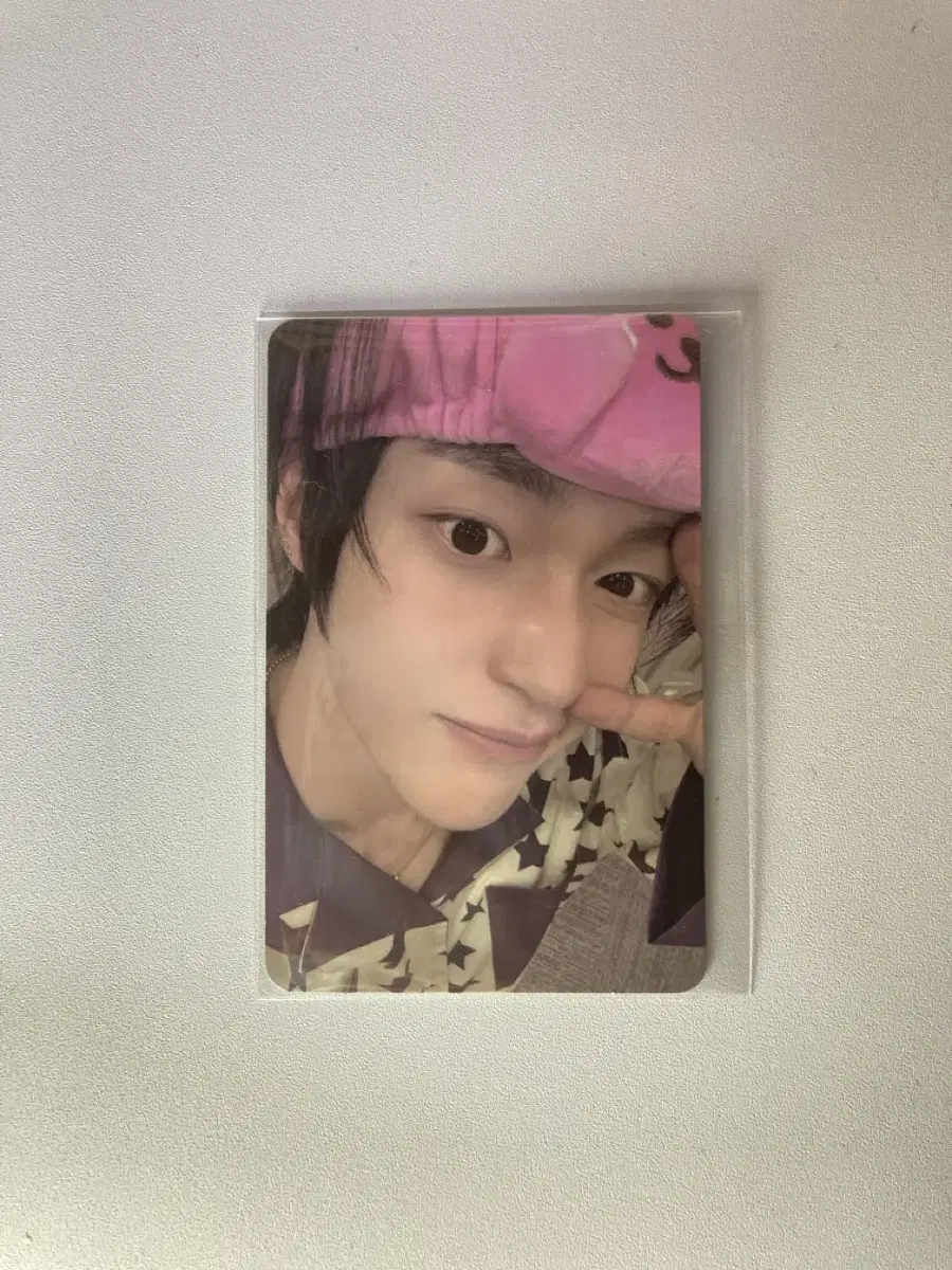 Wonbin pre-order benefit pajamas photocard for sale!