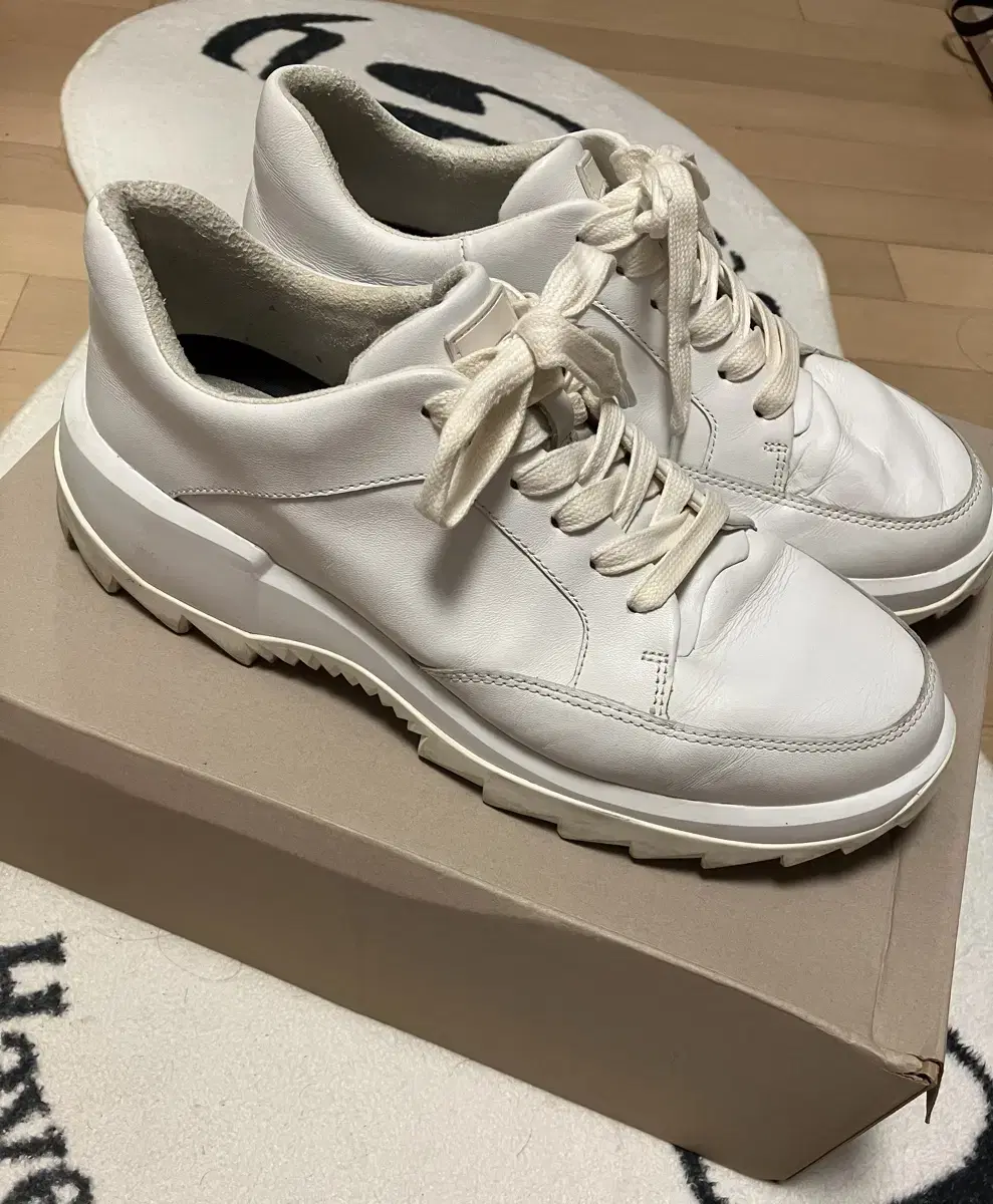 [43] CAMPER HELIX (White) All-Bag