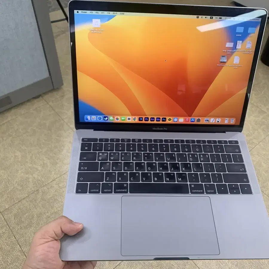 MacBook Pro 13인치 16G SSD512G 스페이스그레이 팔아요